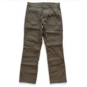 Eddie Bauer Takeoff Chino Pants Mens 32X30 Olive green UPF 50 Stretch